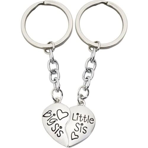 2 PCS Heart Broken Keyring Keychain Big Sis Little Sis for Sister Best Friends Birthday Christmas Gifts