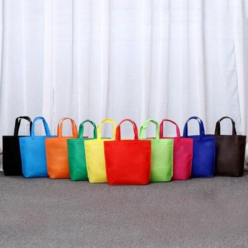 1Pcs Folding Storage Bag Nonwoven Reusable Women Fashion Shopping Bags Traveling Tote Clothes Food Home Organizers