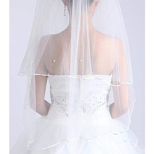 In Stock Cheap Velos de Noiva Three Layers Ribbon Edge Wedding Veil With Pearls White Ivory Short 2 Layers Bridal Veil 2018