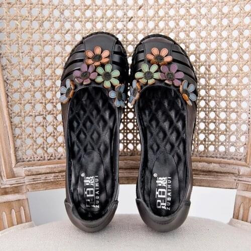 2021Recommend Ethnic Style Big Size 42 43 Genuine Leather Women Shoes Hollow Flower Breathable Woman Flats