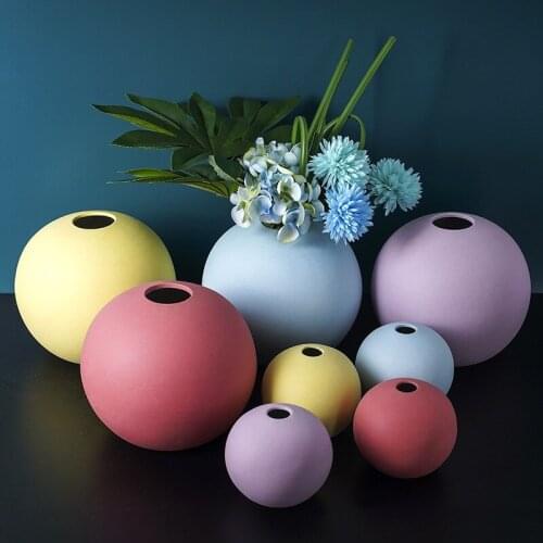 Ceramic Round vase decoration model room light luxury gifts creative birthday gifts for parents morandi ball hydroponic vase
