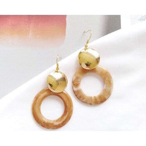 Korean Womens Antique Acetate Ccrylic Earrings Circle Hook Gold Drop Chandelier Earring 2018 Boucle Doreille Jewelry