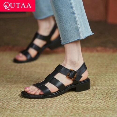 QUTAA Low-heeled Shoes