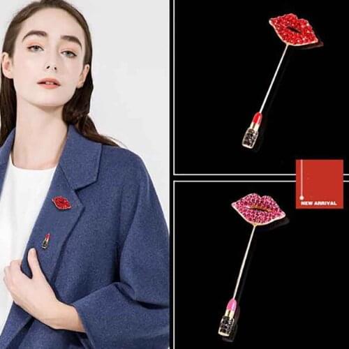 2020 Fashion Jewelry New Korean Gold Plated Enamel Pin Metal Crystal Lips Lipstick Brooch Pin Long Vintage Brooches For Women