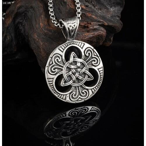 Retro Punk Men Irish Celtics Trinity Love Knot Round Triquetra Pendant Necklace Stainless Steel Vintage Male Jewelry 24 inch