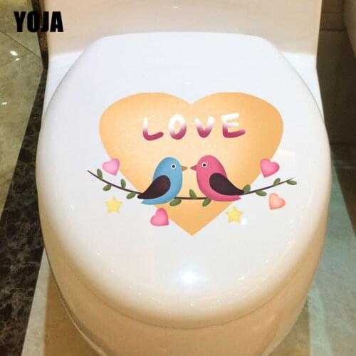 YOJA 23X15.8CM Lover Birds In Love Wall Decal Funny Cartoon Living Room Home Decor Toilet Sticker T3-1207