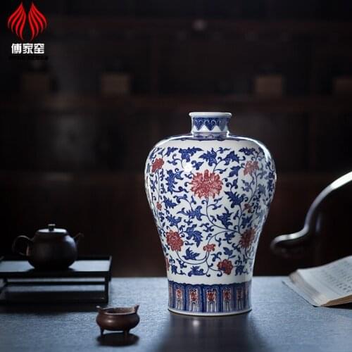 Hand painted Jingdezhen ceramics by hand
