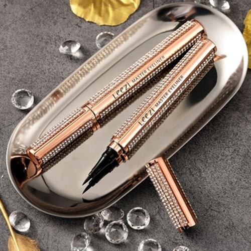 1pcs New Waterproof Quick Dry Long Lasting Non-blooming Diamond 4d Eyeliner Makeup Cosmetic Soft Smooth Black Eyeliner Pen