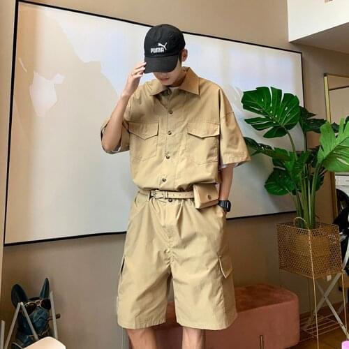 2021 Mens Loose Shorts Give Waistpack Tooling Pocket Tracksuit Short Sleeve T-shirt Clothing Set Tracksuits Leisure Jumpsuit