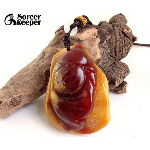 Real Natural Stone Hand Carved Animal Amulet Lucky Men & Women Fish Pendant Necklace Fashion Agates Raw Ore Crafts Jewelry BE122