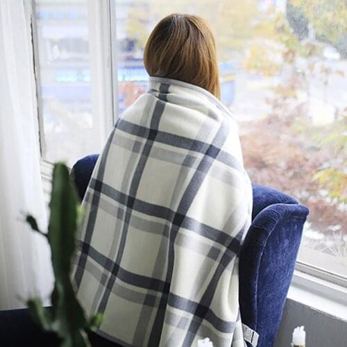 ARICK Fleece Blankets On The Sofa
