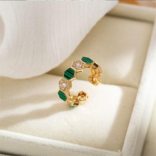 Zhebylia White Rings