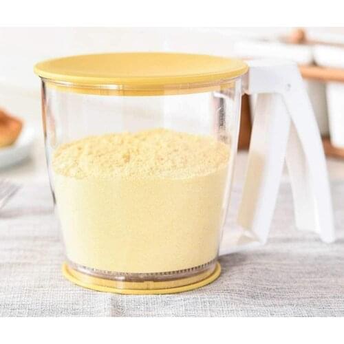 Handle Plastic Press Cup Shape Flour Sifter Strainer Sieve Filter With Lid Kitchen Tool Hand-Pressed Separation Flour Sieve Tool