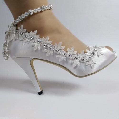 2020 New Arrival Pearl Strap shoes Women Buckle Bridal Wedding shoes female Open Toe party Dress shoes High heeled Pumps