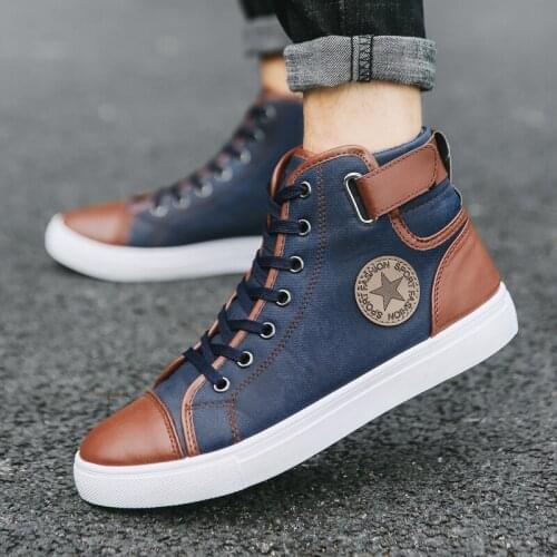High Top Men Canvas Shoes 2019 Fashion Top Sneakers Summer Breathable Outdoor Walking Student Shoe Trendsetter Cotton Shoe Young