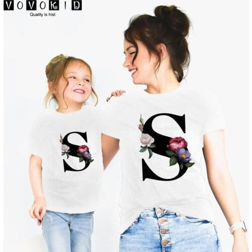 Mommy and Me Flower Letter Funny Print T-shirt Mother Daughter Matching Family Set Top Tee Rose A-Z T shirt.Drop Ship