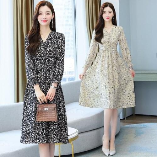 Women Long Dress Autumn 2021 New Full Sleeve Loose Floral Print Chiffon High Waist V-Neck Black Pieces Dresses Traf Robe