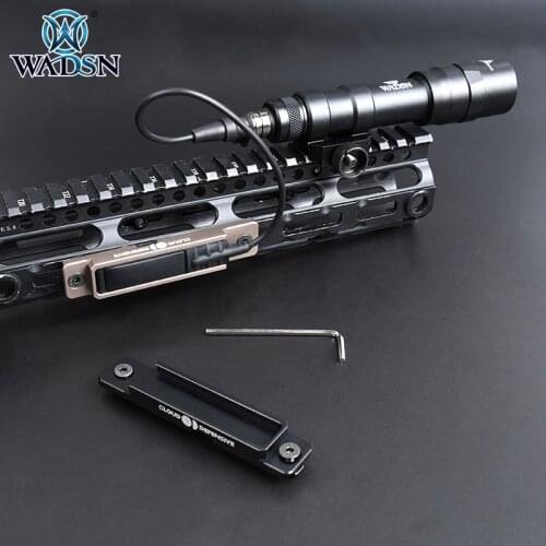 Wadsn Airsoft Flashlight Pressure Switch Pad RAT Tail Slot For Surefir M300 M600 Scoutlight Fit M-LOK Keymod 20mm Picatinny Rail
