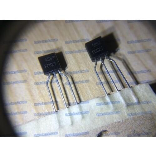 100PCS/LOT KSA992FTA KSA992F KSA992 A992 Transistors PNP 120V 0.05A TO-92