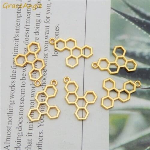 10pcs honey comb Charms Necklace Pendant Gold Animal Bees Jewelry Handmade Bracelet Handmade DIY Jewelry Earrings Chokers Crafts