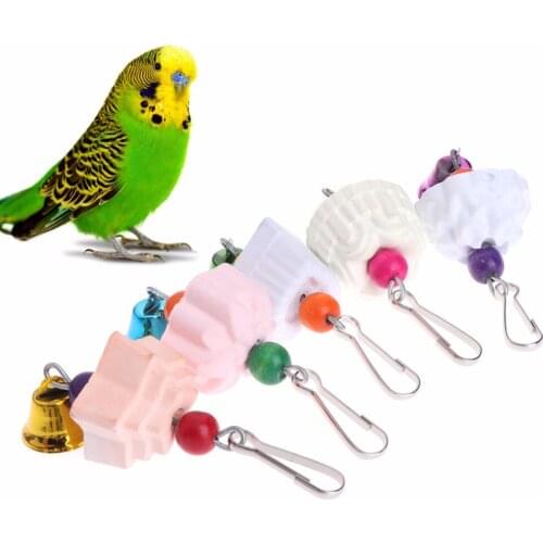 1Pc Bird Parrot Teeth Grinding Toys Bird Squirrel Flower Shaped Calcium Stone Chewing Bell Toy Birds Supplies Random Color C42