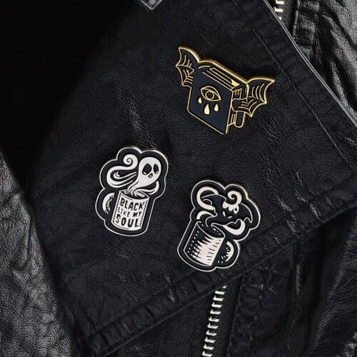 BLACK LIKE MY SOUL [pin Evil book brooch Personality soul cup pin Brooches Badge Punk ornaments Halloween ornaments