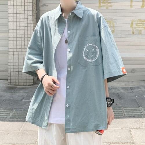 2021 fashion high quality large size Hong Kong style hot style smiley face short sleeve shirt mens half sleeve shirt