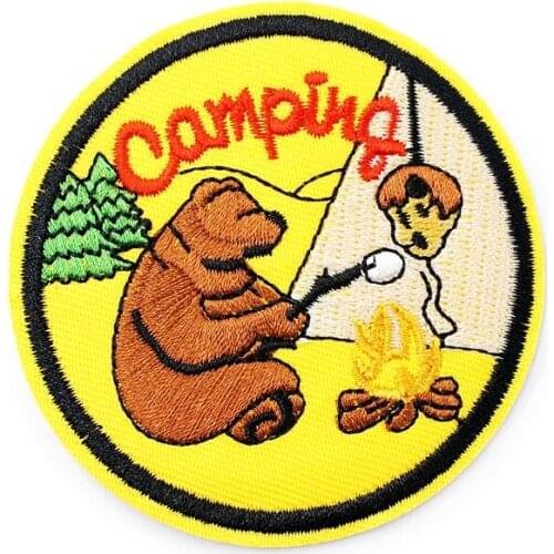Bear Size:7.1x7.1cm Cloth Iron On Patch Badge Embroidered Badges Abstract Kids Patches For Clothes Stickers 0097