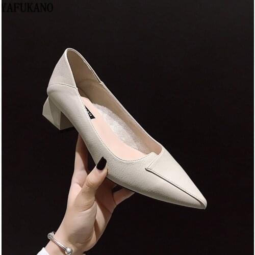 Simple Fashion Square Heel Women Pumps 2020 New Career Black French Style Young Ladies Work Single Shoes Pointed Toe High Heels