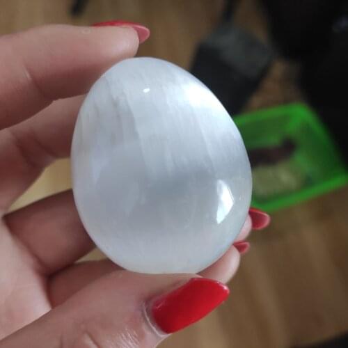 5cm Natural white selenite Egg stone polished gypsum crystal egg shape stone Gemstone Healing raw gypsum stone massager
