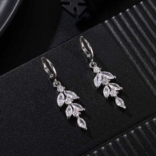 HUAMI Leaf Earrings Huggie Ear Clip Long Water Drop Jewelry AAA Zircon Korean Fashion Luxury Wedding Engagement Elegant Gift