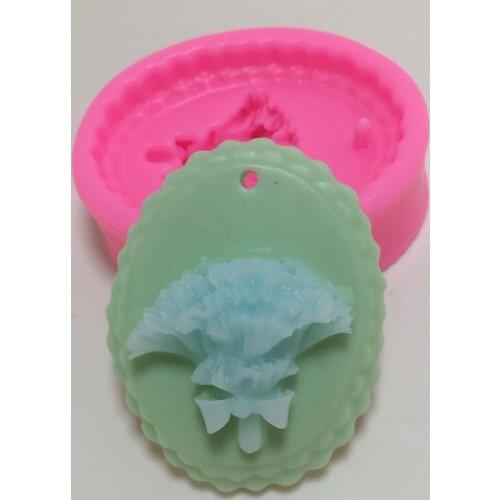 Good-looking and Charming Carnation Flower Silicone Molds Car Pendant Cake Decoration Mold Clay Aromatherapy Mold