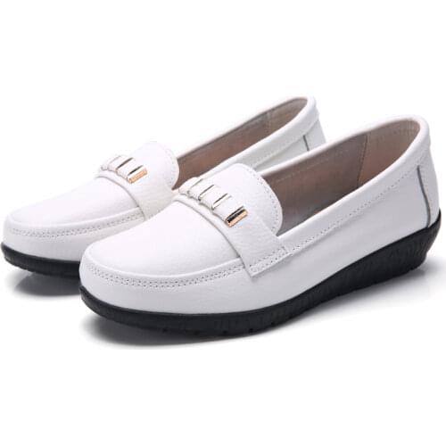 Soft Leisure Flats Woman Leather Shoes Moccasins Mother Loafers Casual Female Driving Ballet Footwear Women Casual Shoes