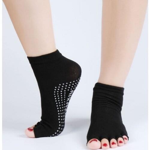 1Pair Anti-Slip Half Toe Yoga Socks Non-Slip Peep ToePilates Ankle Grip Durable Open Half Five Fingers Cotton Yoga Socks