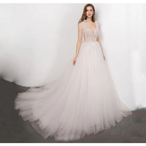 Bridal Gown 2021 New Sexy V-Neck Halter Back Slim And Elegant Bridal Wedding Dress Luxury Crystals And Pearls Can Be Customized