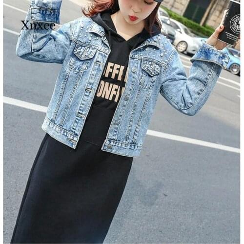 Spring and Autumn Womens Pearl Beading Short Denim Jacket Long Sleeve Retro Casual Denim Jacket Denim Coat Womens Denim Jacket