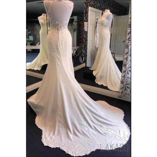 Custom Made Exquisite Jewel Sleeveless Wedding Dress Sheath Tulle Lace Open Back Bridal Gown