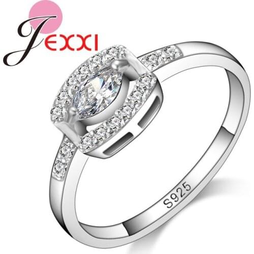 Eye-catching Big Shiny Crystal Rhinestone Women Finger Rings Stainless Logo Silver Jewelry Engagement Wedding Rings