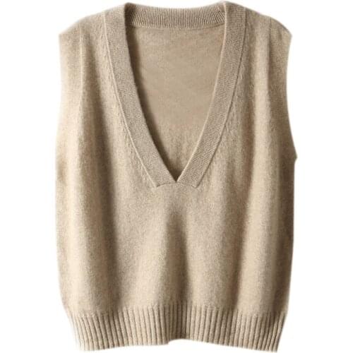 Women Sweater Vest 2021 Autumn 100% Pure Wool Short Loose Knitted Sweater Sleeveless Ladies V-Neck Pullover Female Outerwear