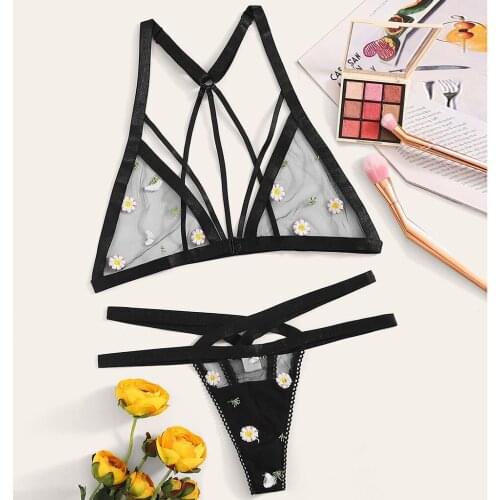 Womens underwear floral embroidery translucent sexy set feminine embroidery floral lace underwear set нижнее белье женское 50