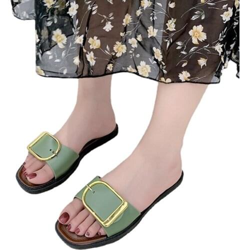 2021 New Wear beach sandals when you go out Slippers Women Summer Simple Cute Girl Heart Buckle Female Slippers A Word Outside