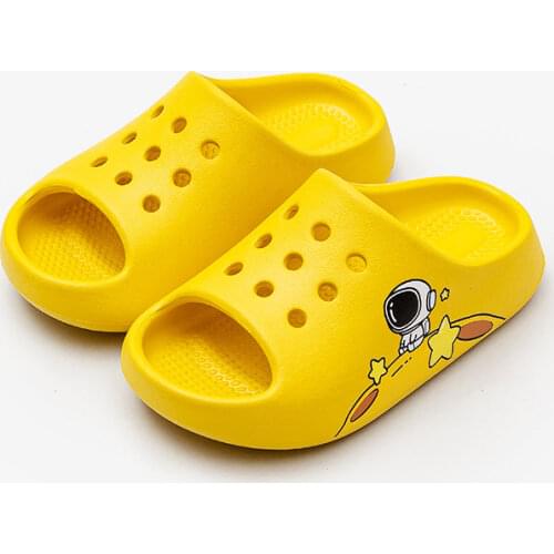 XinYiQu Children's Slippers