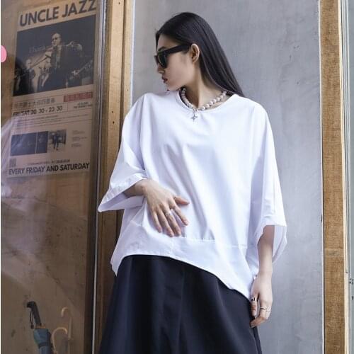 Yamamoto style dark black short sleeve t-shirt female Japanese minority literature irregular bat sleeve Lantern Sleeve large per