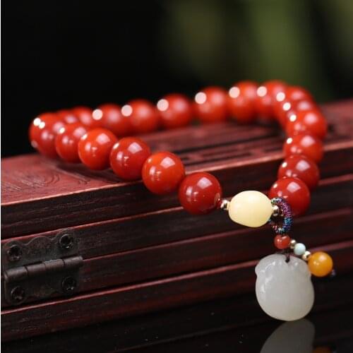 Original Design Southern Red Agate Bracelets for Women Girls Beeswax Jade Lock Pendant Light Luxury Jewelry