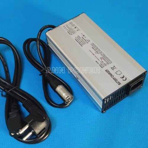 E-bike LiFePO4 battery 36V 4A charger Output 43.8V 4A For lifepo4 12S 36V battery pack charging 36V4A lifepo4 charger