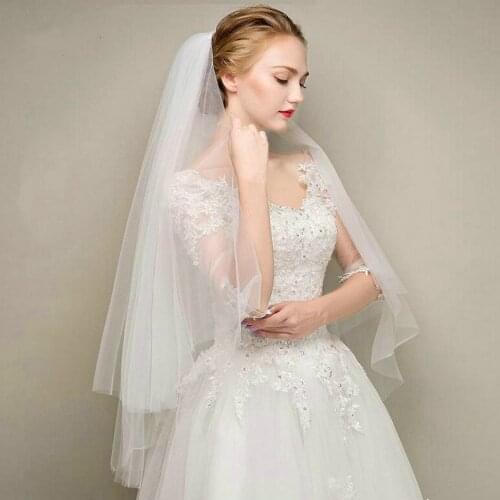Simple Two Layers Short Tulle White Wedding Veils Cheap 2019 Ivory Bridal Veil for Bride for Mariage Wedding Accessories Comb