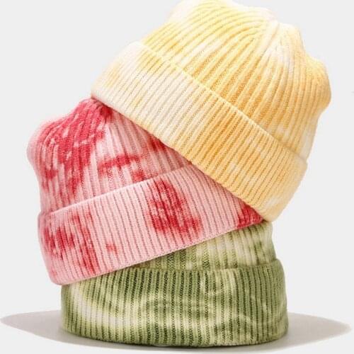 Winter Fashion Harajuku Skullies Women Tie Dye Knitted Warm Thick Hat Men Autumn Hip hop Beanies Unisex Basic Cap PJ083