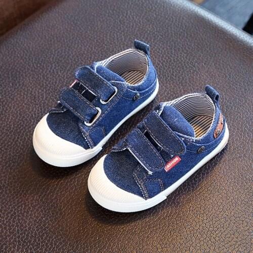Loveewalk Sneakers For Boys