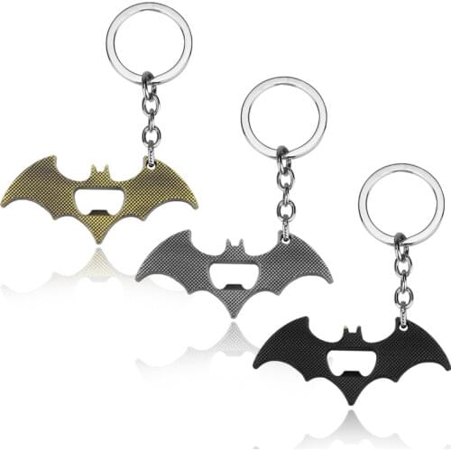 Creative Bat Shaped Beer Opener Keychain Alloy Bag Pendant Gifts for Boyfriend Cute Groomsmen Gifts Present Two Colors Available