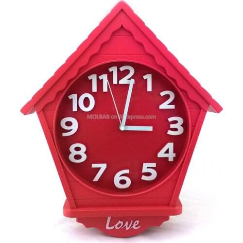 Large Red House Wall Clock Glass Cover Numerical Watch Dial Modern Style Quiet Quartz Timepiece ABS Plastic Crafts Home Decor